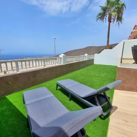Moderna Casa, Terraza Vistas Mar Wifi Y Piscina Apartment Costa Adeje (Tenerife)