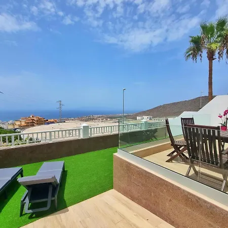 Moderna Casa, Terraza Vistas Mar Wifi Y Piscina Apartment Costa Adeje (Tenerife)