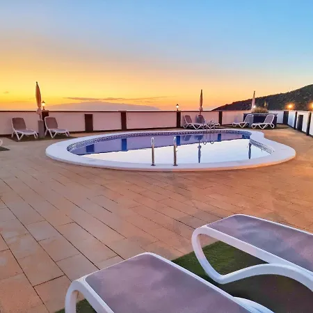 Moderna Casa, Terraza Vistas Mar Wifi Y Piscina Apartment Costa Adeje (Tenerife)