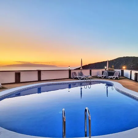 Moderna Casa, Terraza Vistas Mar Wifi Y Piscina Apartment *